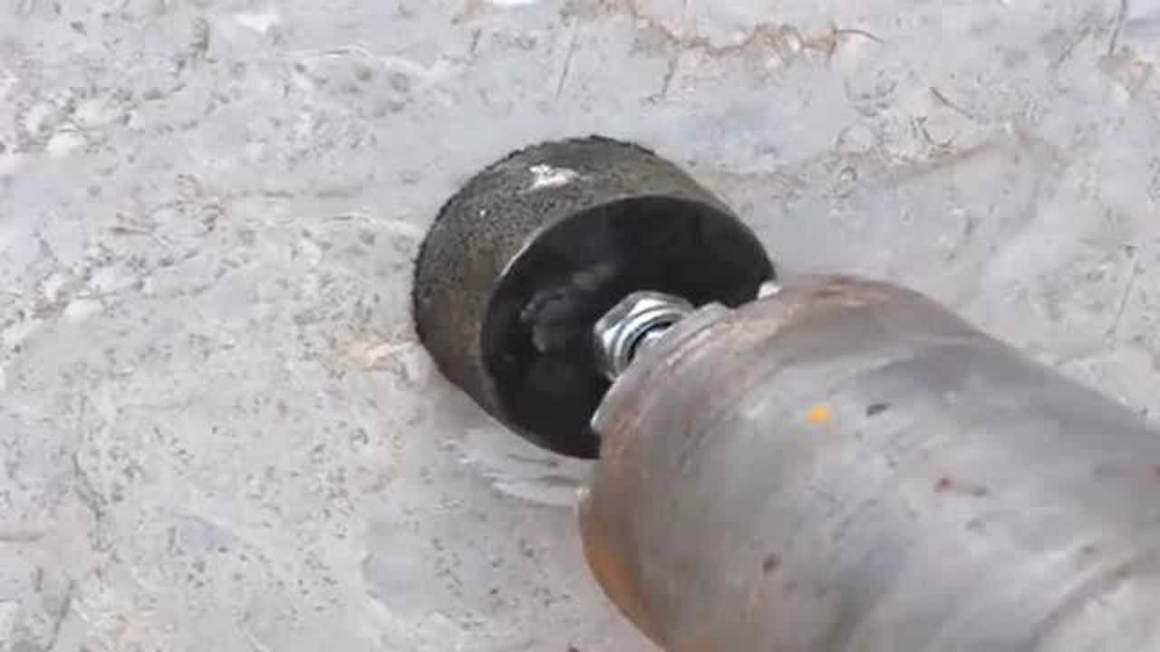 瓷砖墙上打孔(瓷砖墙上打孔最简单方法) 瓷砖墙上打孔(瓷砖墙上打孔最简单方法)